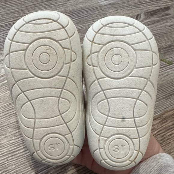 Stride Rite 360 - Picture 2 of 3